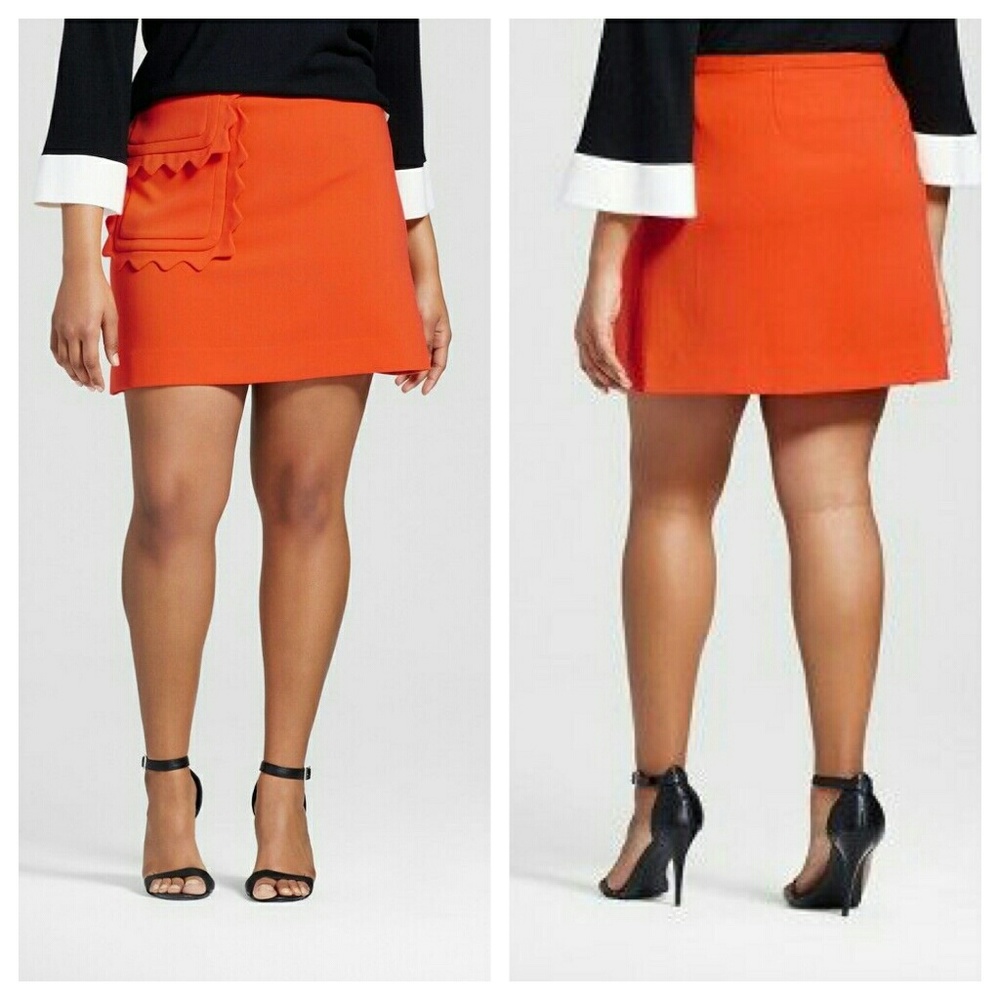 ~M, 2X~Victoria Beckham  Scallop Pocket Skirt